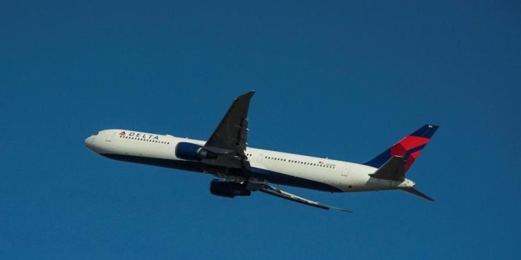 Delta Airlines’a şiddetli türbülans davası