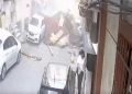 Uçan çatının altında kalmaktan son anda kurtuldular