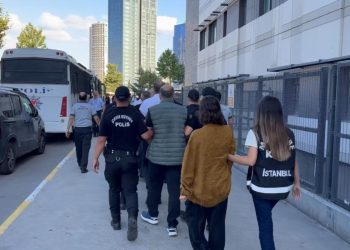 Üsküdar Belediyesi’ne yolsuzluk operasyonunda 6 kişi adliyede