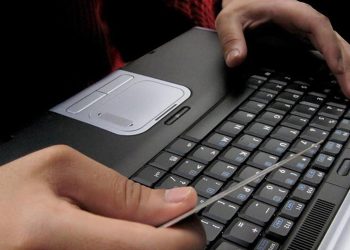 Banka hesaplarını kiralayıp dolandırıcılık gelirlerini aktardılar: 20 gözaltı