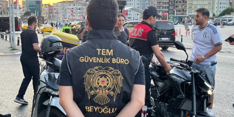 İstanbul’da asayiş denetimi