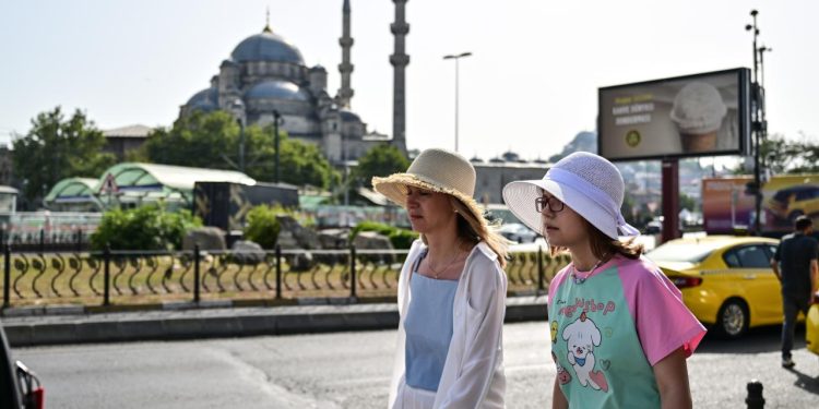 İstanbul’da sıcaklıklar 36 dereceyi görecek