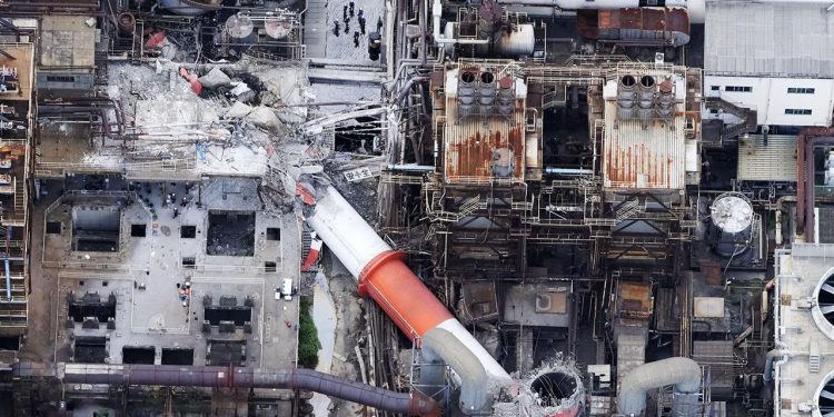 Japonya’da 7,1 büyüklüğündeki depremde ölenlerin sayısı 35’e yükseldi