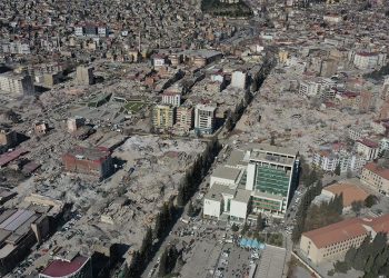 Depremde 115 kişinin öldüğü Penta Park Sitesi davasında karar