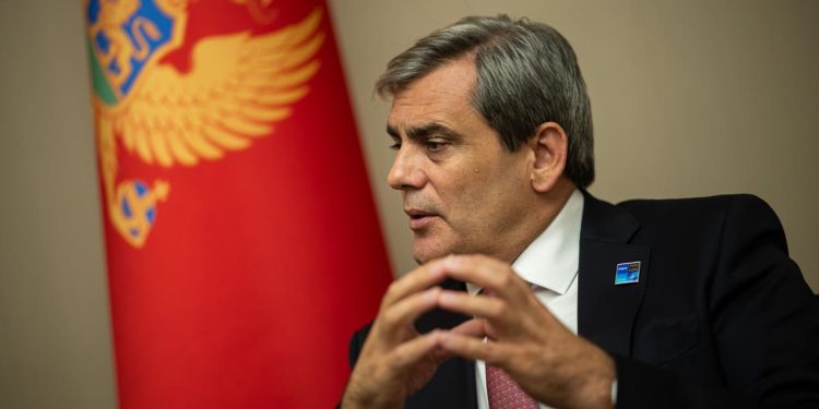 NATO Zirvesi çok doğru bir ülkede yapılıyor