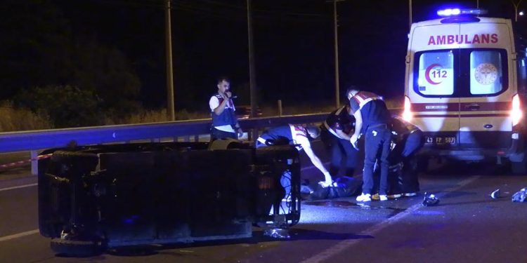 Kütahya’da motosikletle elektrikli bisiklet çarpıştı: 1 ölü, 1 yaralı