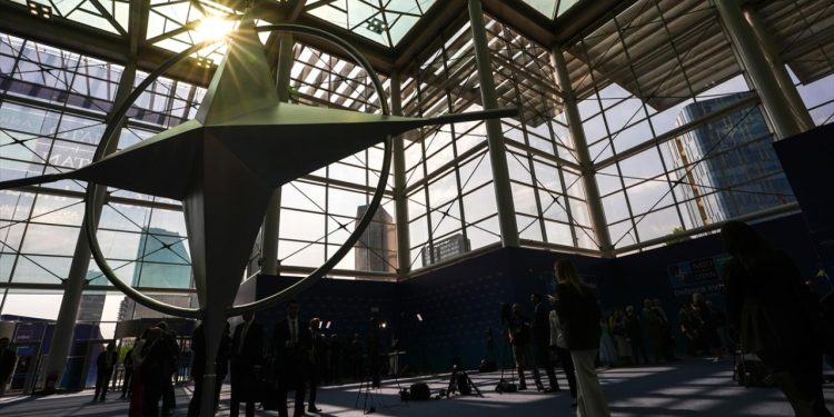 NATO Ankara Zirvesi bünyesindeki panelde Ukrayna ve Avrupa’nın geleceği ele alındı