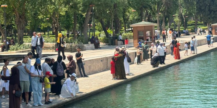 Şanlıurfa’da termometreler 45 dereceyi gösterdi