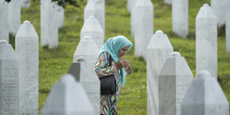 Srebrenitsa Soykırımı’nın 31. yılı düzenlenen programla anıldı