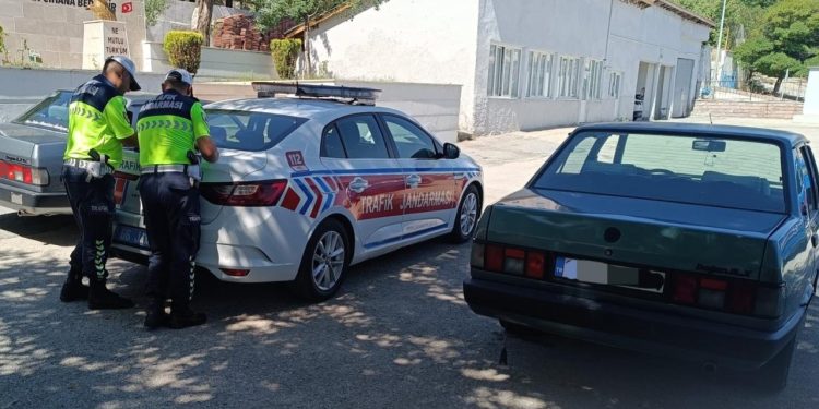 Yozgat’ta drift atan 2 sürücüye 560 bin lira ceza