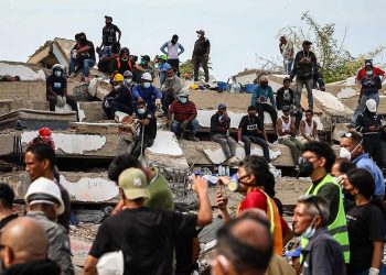 Venezuela, depremlerde hayatını kaybedenler için 7 günlük ulusal yas ilan etti