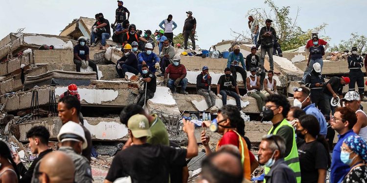 Venezuela, depremlerde hayatını kaybedenler için 7 günlük ulusal yas ilan etti