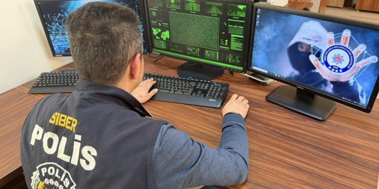 İstanbul merkezli yasa dışı bahis operasyonu: 9 gözaltı