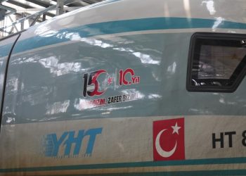 15 Temmuz’un yıl dönümünde YHT özel logoyla sefer yapacak