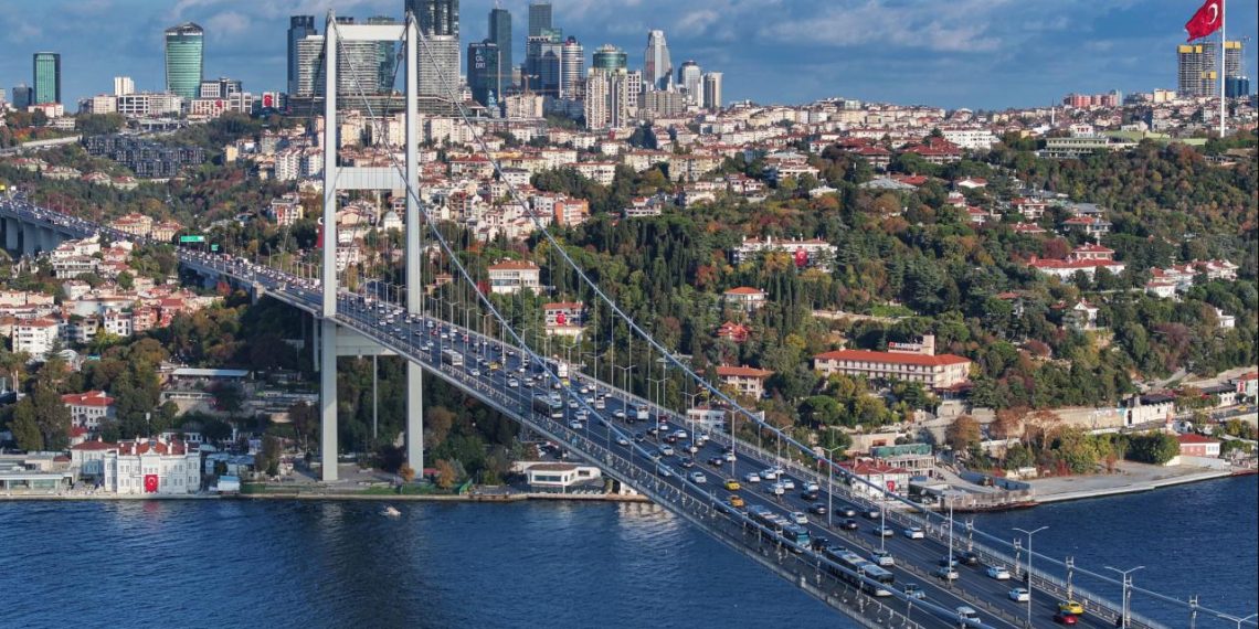 15 Temmuz Şehitler Köprüsü'nde geçici trafik düzenlemesi