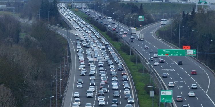 Anadolu Otoyolu’nun Kocaeli kesimi trafiğe kapatılacak
