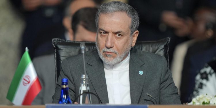 İran Dışişleri Bakanı Arakçi: ABD ile müzakere konusunda henüz bir karar almadık