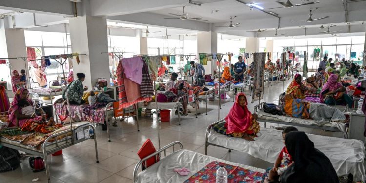 Bangladeş’teki kızamık salgınında hayatını kaybeden çocuk sayısı 885’e çıktı