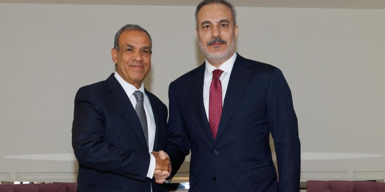 Türkiye ile Mısır arasında çeşitli belgeler imzalandı