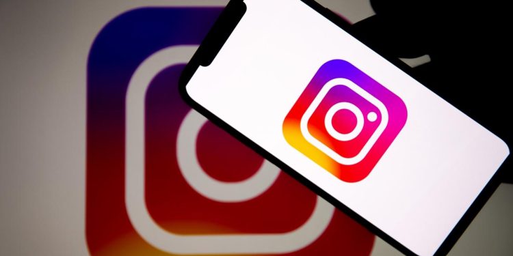 Instagram CEO’su, şirketin kamuoyundan olumsuz bilgileri sakladığına ilişkin iddiaları reddetti