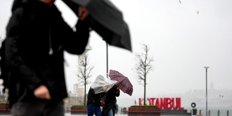 Marmara ve Kuzey Ege için fırtına uyarısı