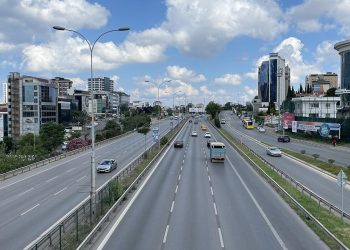 İstanbul’da Zafer Bayramı nedeniyle bazı yollar trafiğe kapatılacak