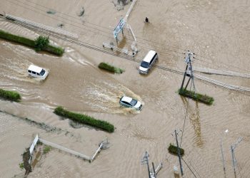 Japonya’da şiddetli yağışların neden olduğu sellerde 13 kişi yaşamını yitirdi