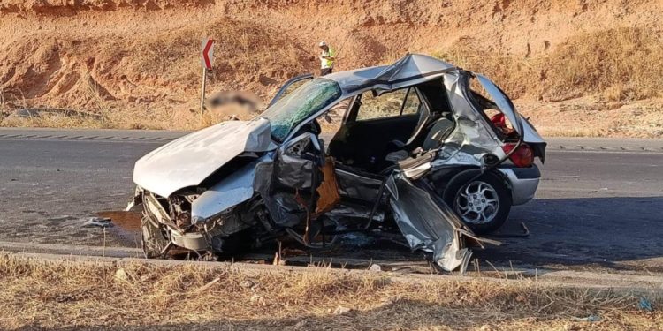 Gaziantep’te iki otomobil çarpıştı: 3 ölü, 3 yaralı