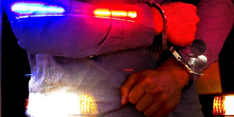 Kırmızı bültenle aranan zehir taciri Adana’da yakalandı