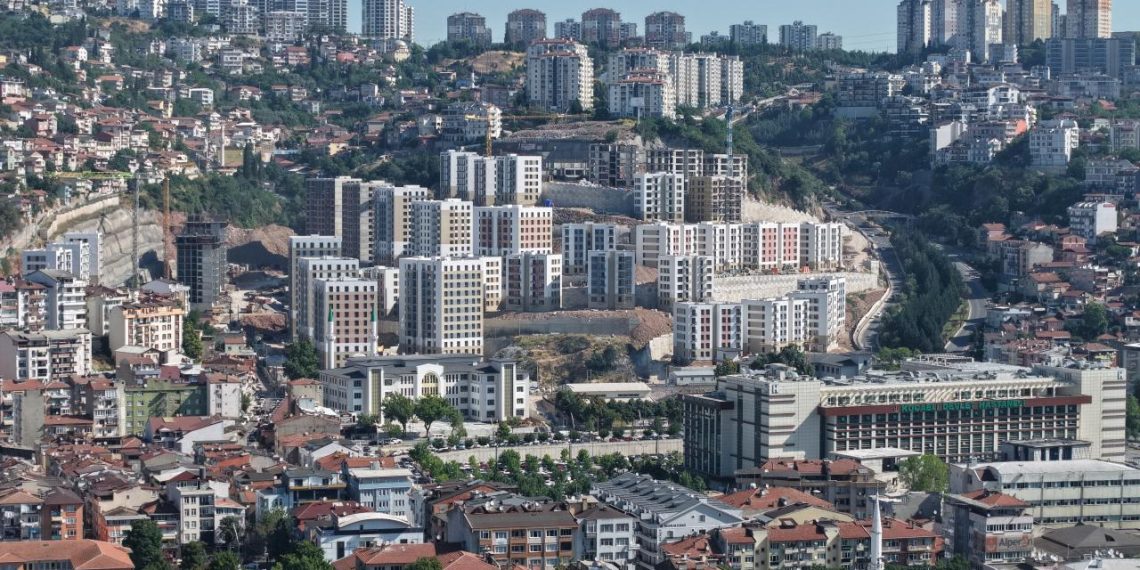 2,7 milyondan fazla konut ve iş yeri kentsel dönüşüme girdi