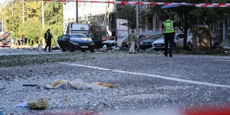 Ukrayna: Kiev ve Zaporijya’ya düzenlenen saldırılarda 1 kişi öldü, 4 kişi yaralandı