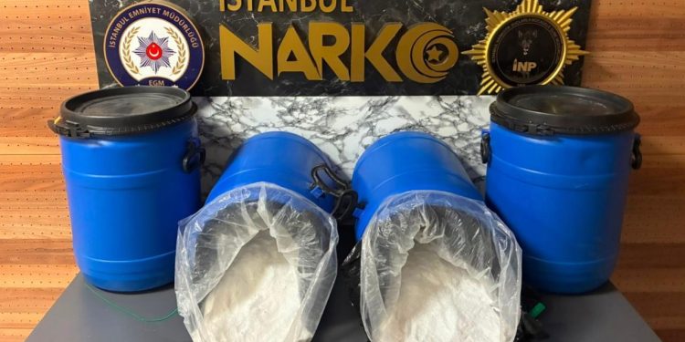 Kağıthane’de 104 kilogram uyuşturucu ele geçirildi