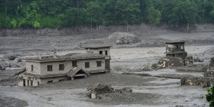 Nepal’deki sel felaketinde sınırın Çin tarafında 3 kişi öldü, 268 kişi kayboldu