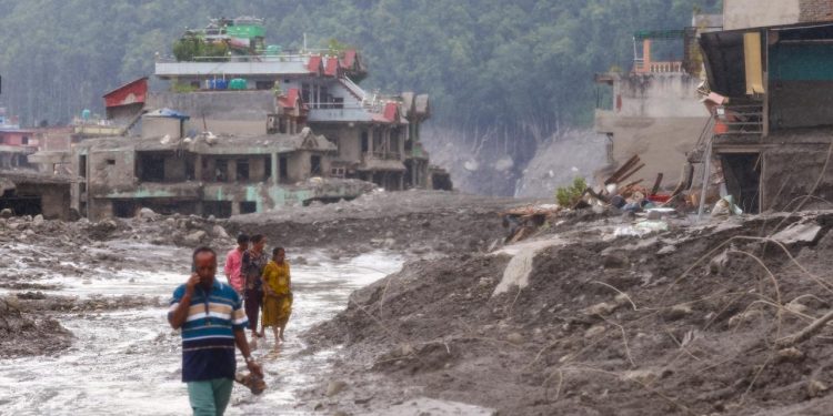 Nepal’deki selde hayatını kaybedenlerin sayısı 616’ya çıktı