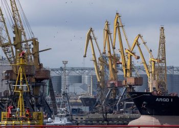 Rusya: Ukrayna’nın ordu için kullandığı Odessa ve İzmail limanlarını vurduk