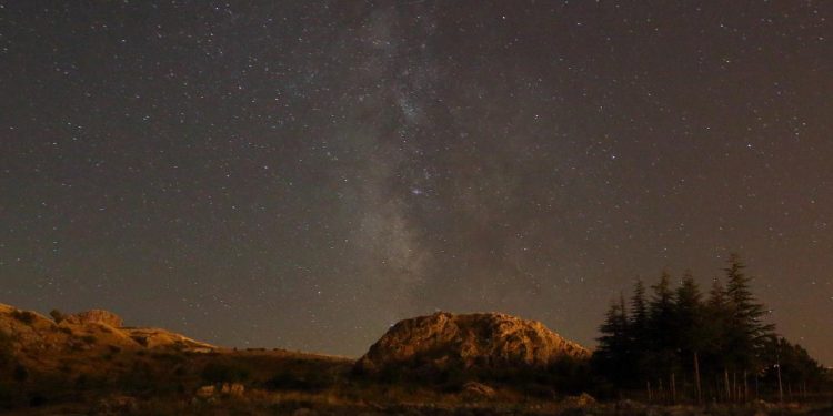 Ağustos ayında gökyüzünde iki tutulma ve Perseid gök taşı yağmuru yaşanacak