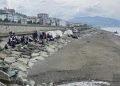 Rize’de denizde kaybolan çocuğu arama çalışmaları sürüyor