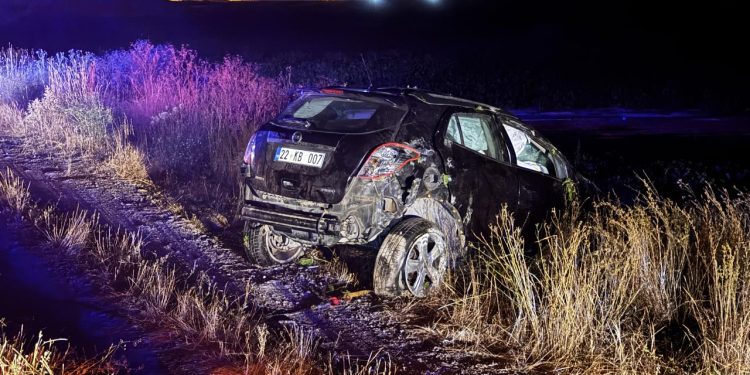 Kayseri’de devrilen otomobildeki 1 çocuk öldü, 3 kişi yaralandı