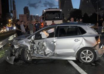 İstanbul’da meydana gelen iki zincirleme kazada 10 kişi yaralandı