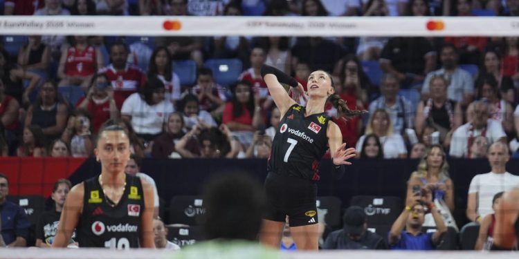 Filenin Sultanları Slovenya’yı 3-1 yendi