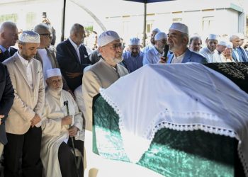 Abdullah Sert’in eşi Zehra Sert son yolculuğuna uğurlandı
