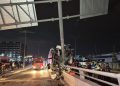 Adana’da yolcu otobüsü tabela direğine çarptı: 11 yaralı