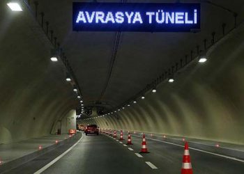 Avrasya Tüneli’nde yeni rekor: Bir günde 94 bin 489 araç geçti