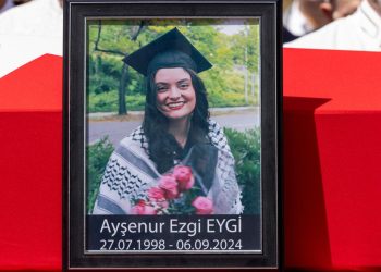 Ayşenur Ezgi Eygi vefatının 2. yılında kabri başında anıldı