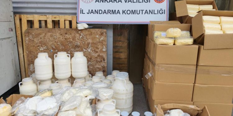 Halk sağlığını tehlikeye atan 838 kilogram süt ürünü imha edildi