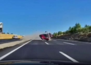 Ankara’da kontrolden çıkan otomobil karşı şeride geçti: 1 ölü, 7 yaralı
