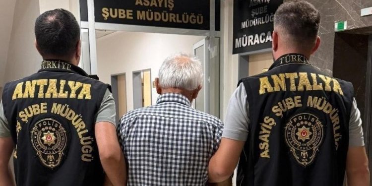 Antalya’da 157 yıl hapisle aranan firari hükümlü yakalandı
