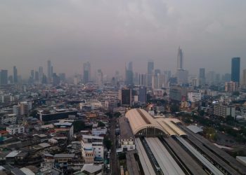 Tayland’ın başkenti Bangkok’taki 50 bölgenin tamamı afet bölgesi ilan edildi
