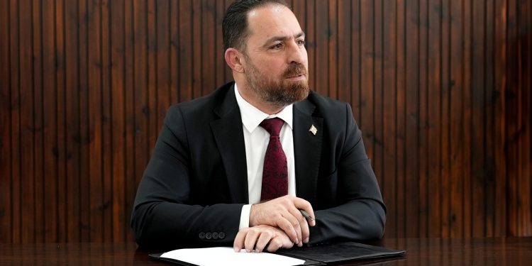 Çavuş: Küçük hesaplarla uğraşsınlar, biz yatırımlara devam edeceğiz