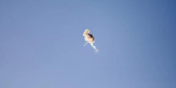 Yemen’de hükümet güçleri Husilere ait 3 İHA düşürdü